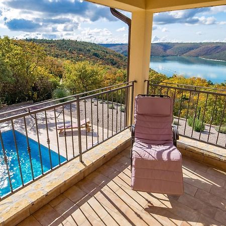 Villa Valente With Pool 拉宾 外观 照片
