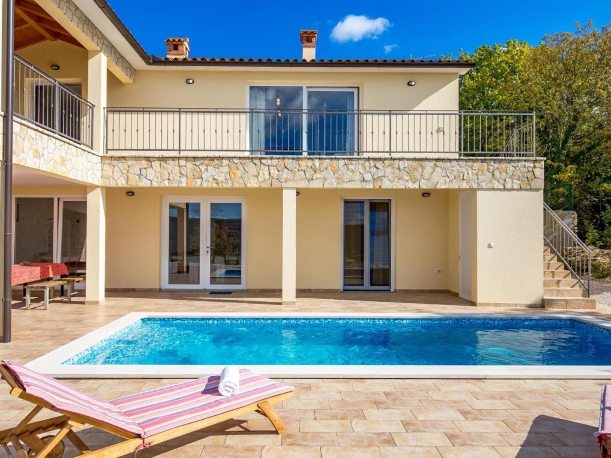 Villa Valente With Pool 拉宾 外观 照片